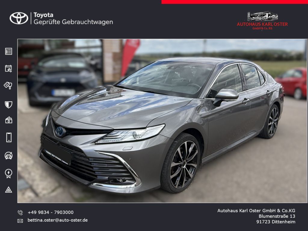 Toyota Camry Luxury