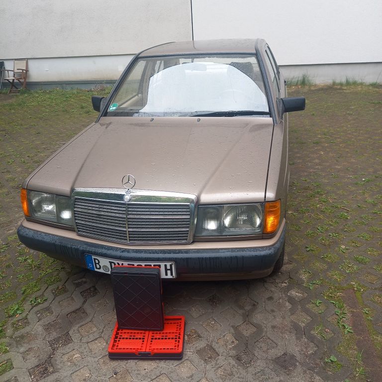 Bild des Angebotes Mercedes-Benz 190 E 1.Hand  Echte KM 105547