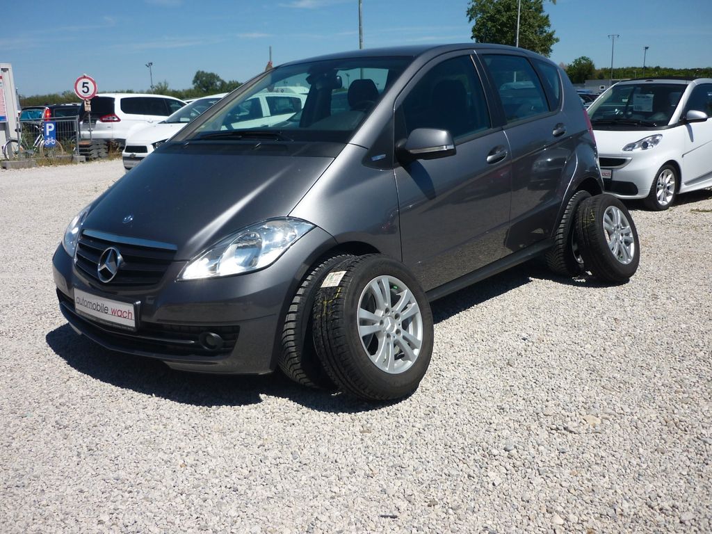 Bild des Angebotes Mercedes-Benz A 160 modif. Klima Alu v. Rentner nur 80.000km!