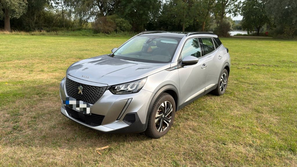Bild des Angebotes Peugeot e-2008 Allure Panorama-Glasschiebedach 55.000km
