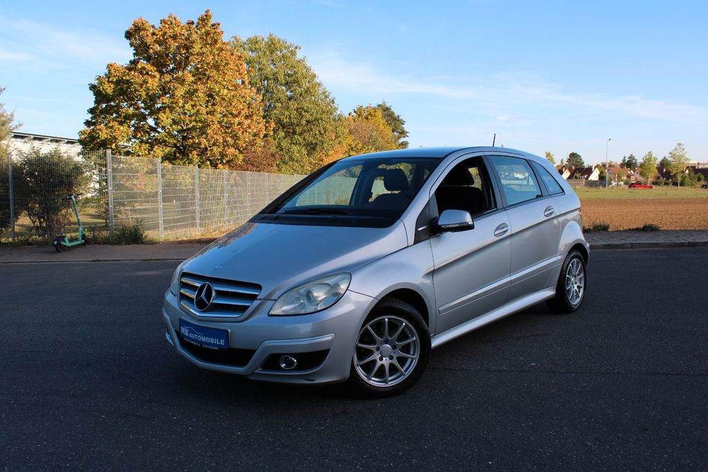 Bild des Angebotes Mercedes-Benz B 170 Klima 8-fach bereift HU Neu!