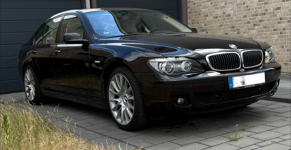 Bild des Angebotes BMW 750i A -