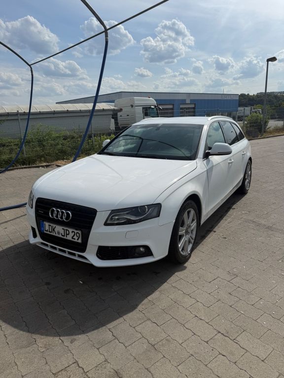 Bild des Angebotes Audi A4 3.0 TDI (DPF) tip. quat. Attract. Avant A...