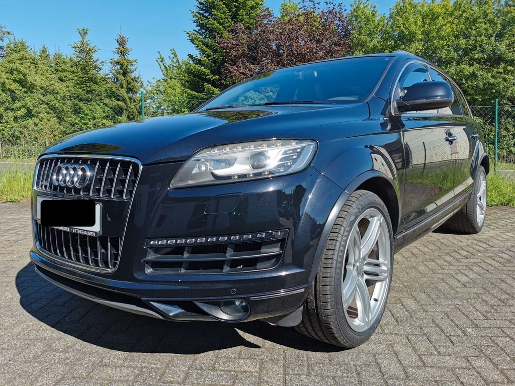Bild des Angebotes Audi Q7 4.2TDI V8 QUATTRO 7-Sitzer Panorama-Dach 21"