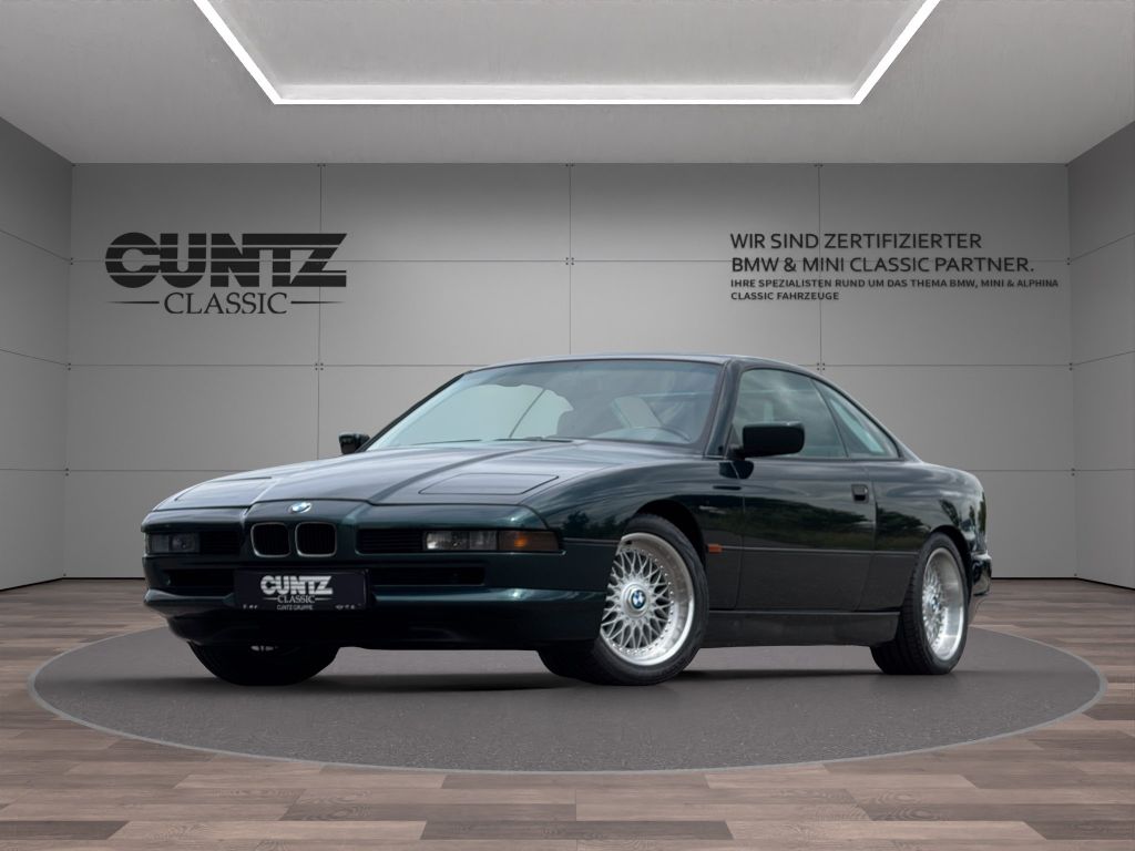 Bild des Angebotes BMW 840 KLASSIKER IN SELTENER FARBKOMBI