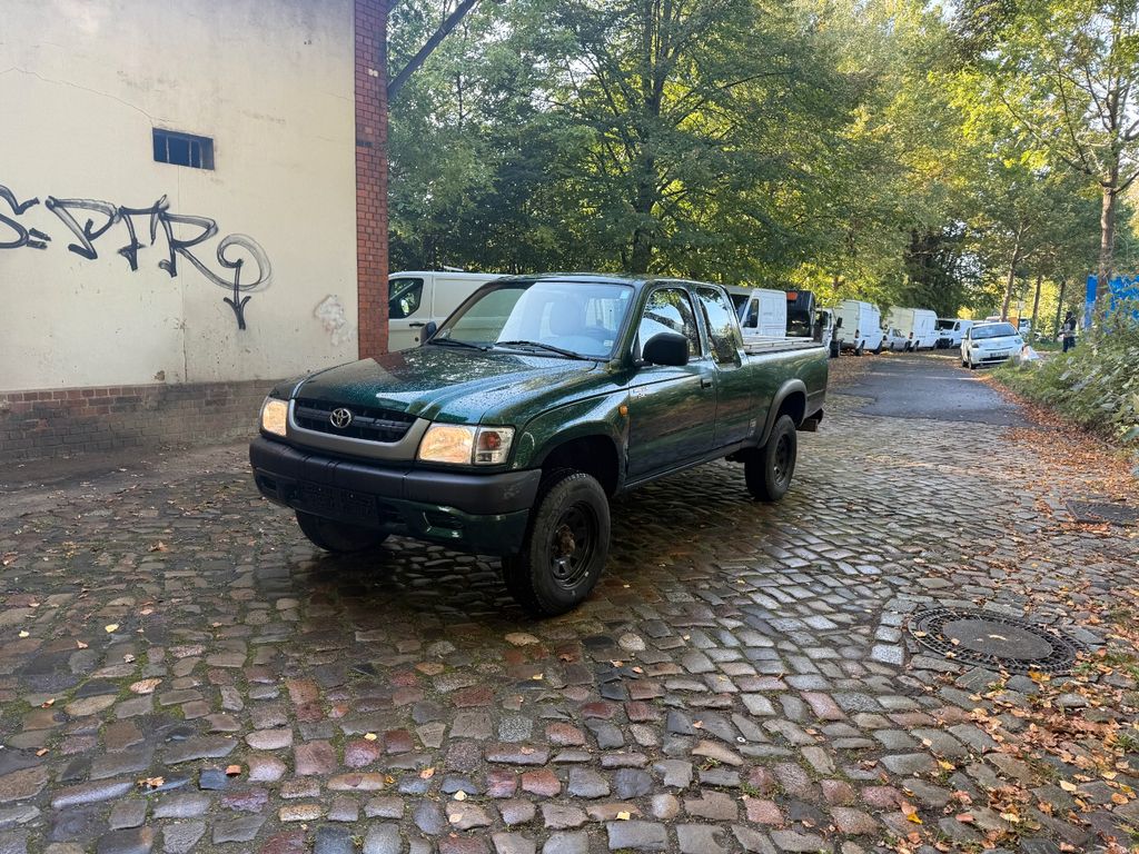 Bild des Angebotes Toyota Hilux Extra Cap 4X4