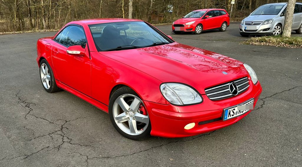 Bild des Angebotes Mercedes-Benz SLK 200 Kompressor - Magmarot