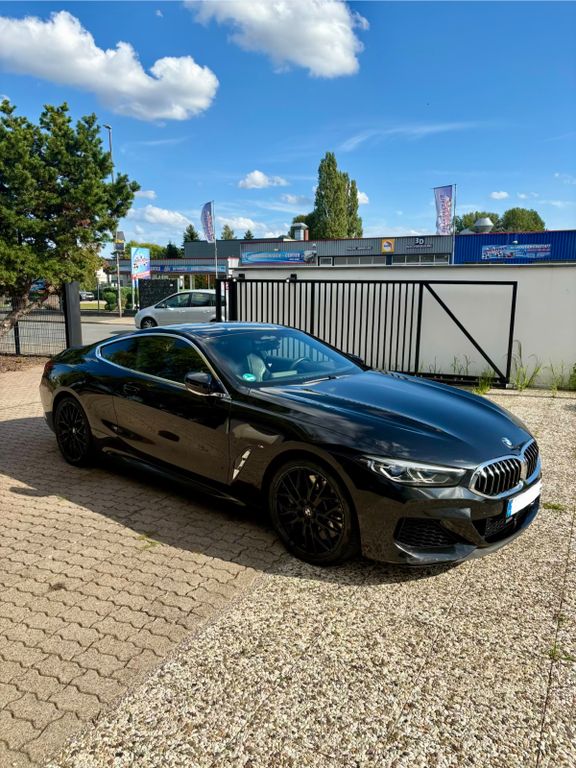 Bild des Angebotes BMW M850i xDrive Coupé -| BMW GARANTIE | 8 FELGEN