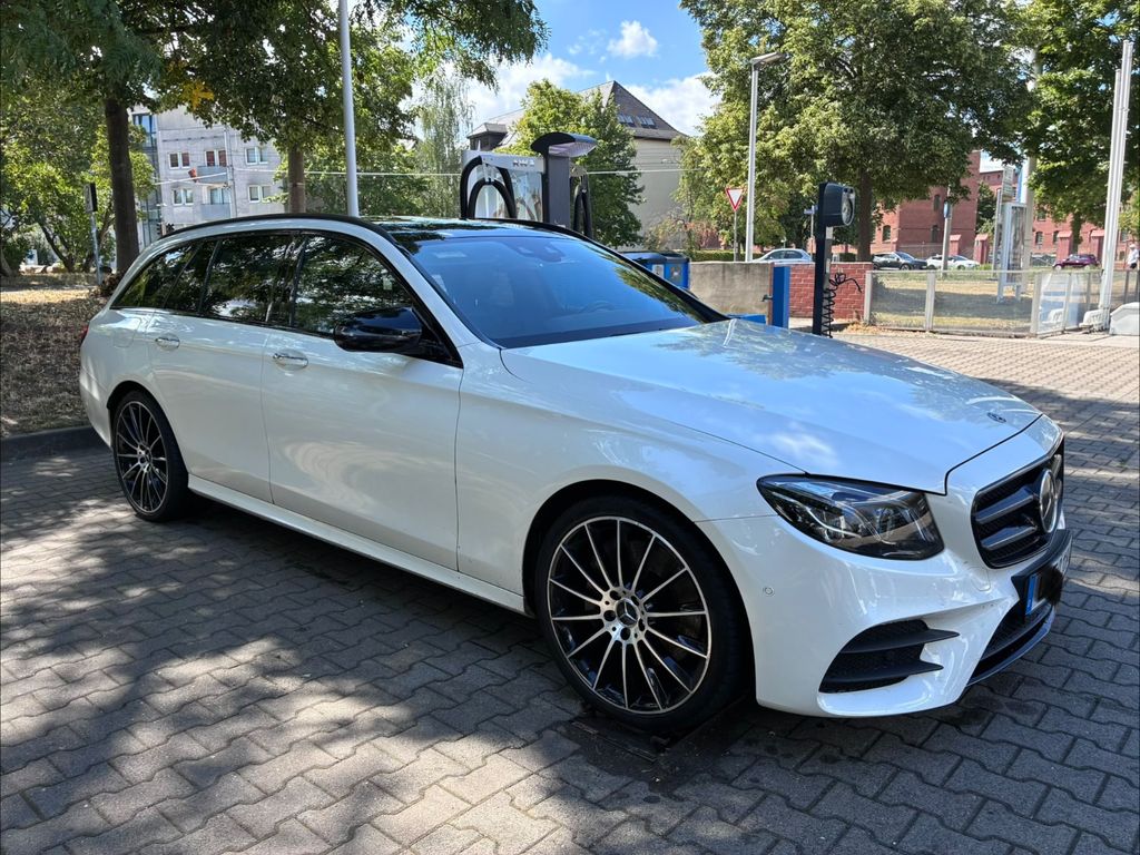Bild des Angebotes Mercedes-Benz E 400 d 4MATIC T Autom. - Vollausst.,Nightpaket
