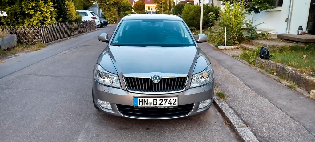 Bild des Angebotes Skoda Octavia 1.4 TSI DSG Family Family