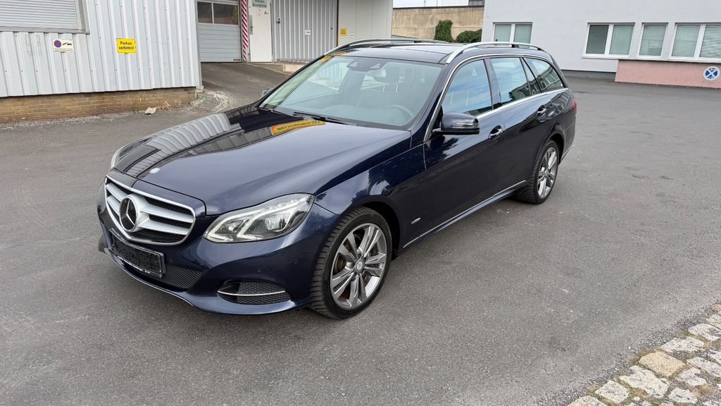 Bild des Angebotes Mercedes-Benz E 250 BlueTEC 4MATIC T Autom. Standard