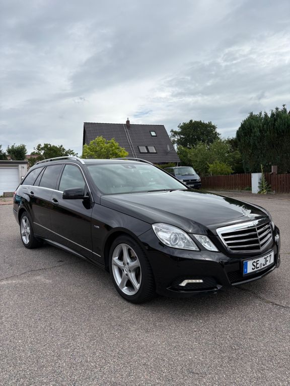 Bild des Angebotes Mercedes-Benz E 250 CDI T BlueEFFICIENCY AVANTGARDE AVANTGARDE