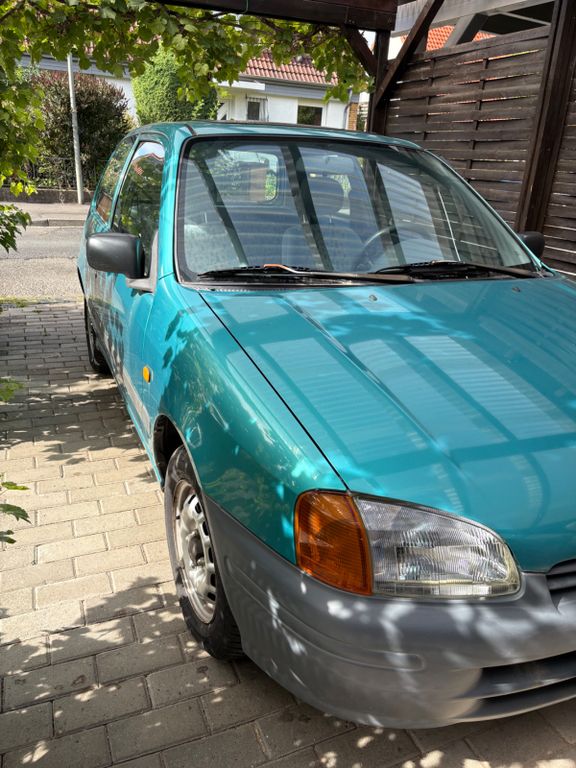 Toyota Starlet 1.3 J