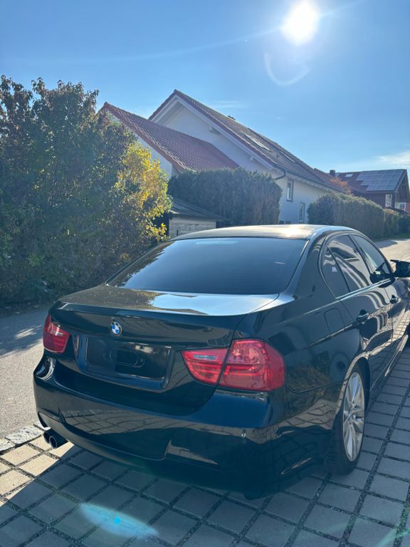 Bild des Angebotes BMW 325i - E90 - M-Paket - AHK