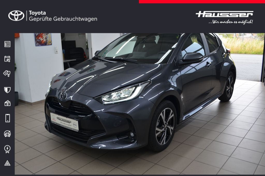Bild des Angebotes Toyota Yaris 1.5 Hybrid 116PS Teamplayer*ACC*SHZ*Kamera