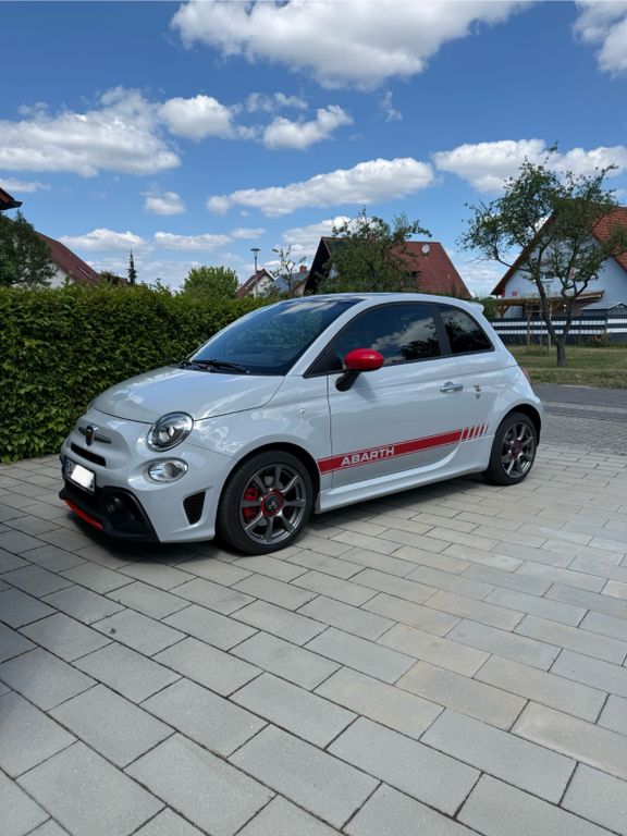 Bild des Angebotes Abarth 595 1.4 T-Jet 16V | Glasschiebedach, Leder