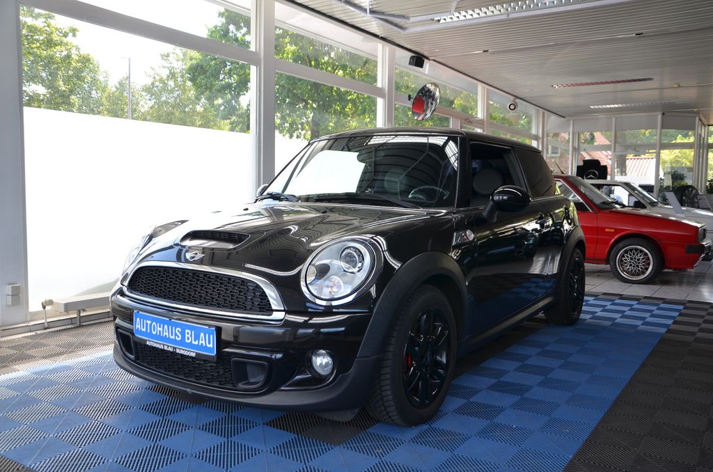 Bild des Angebotes MINI Cooper S *AUTOMATIK*LEDER*NAVI*SITZHZG*TÜV 03-27
