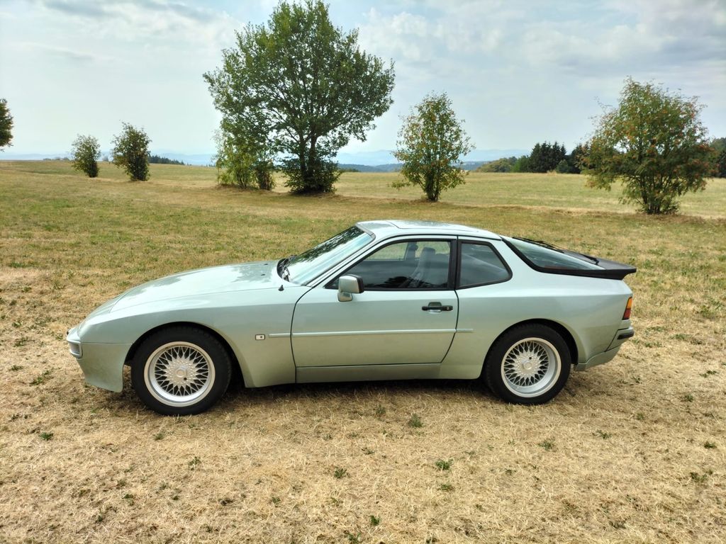 Bild des Angebotes Porsche 944