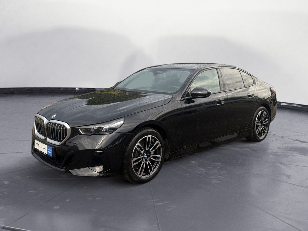 Bild des Angebotes BMW i5 xDrive40 M SPORT Bowers & Wilkins Driving Ass