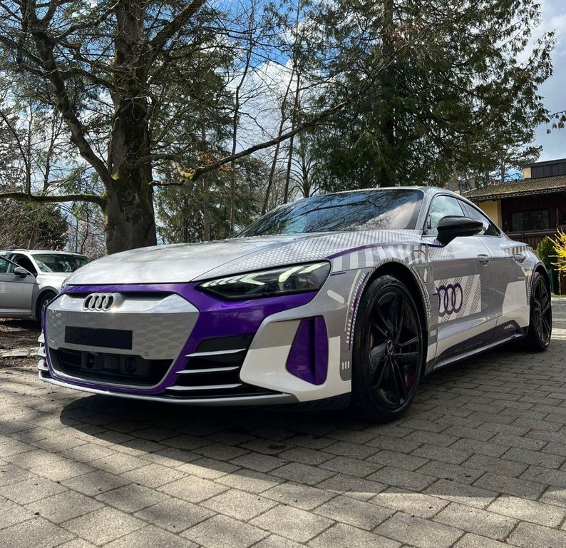Audi ICE RACE EDITION 1/99!! UPE 204.500-GARA 01/2029