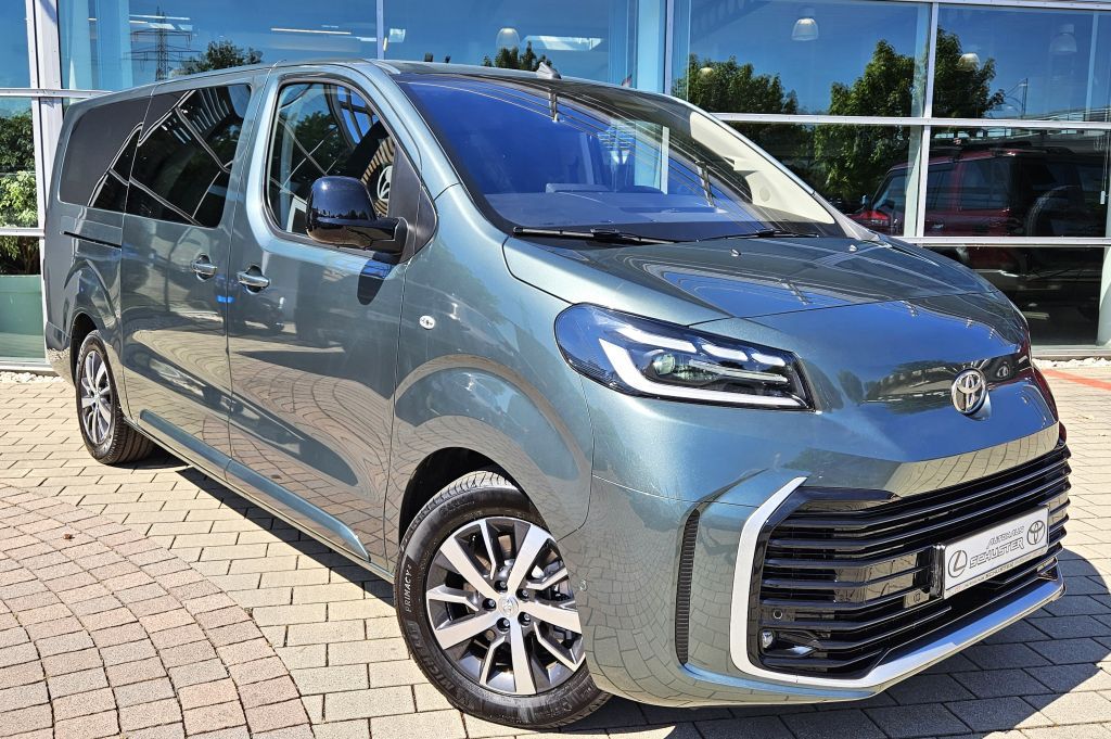 Bild des Angebotes Toyota Proace Verso 2,2-l-D L2  Automatik Teamplayer*Na