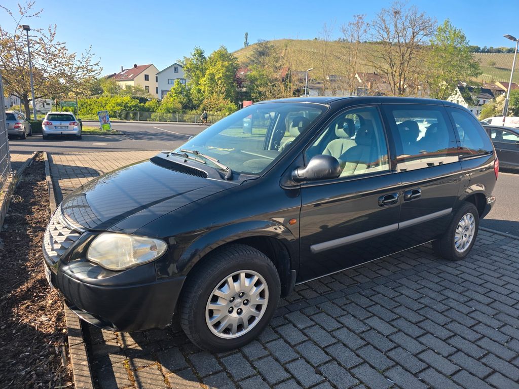 Bild des Angebotes Chrysler Voyager 2.4 TüvNeu Klimatr Tempom 7Sitz el.Sitze