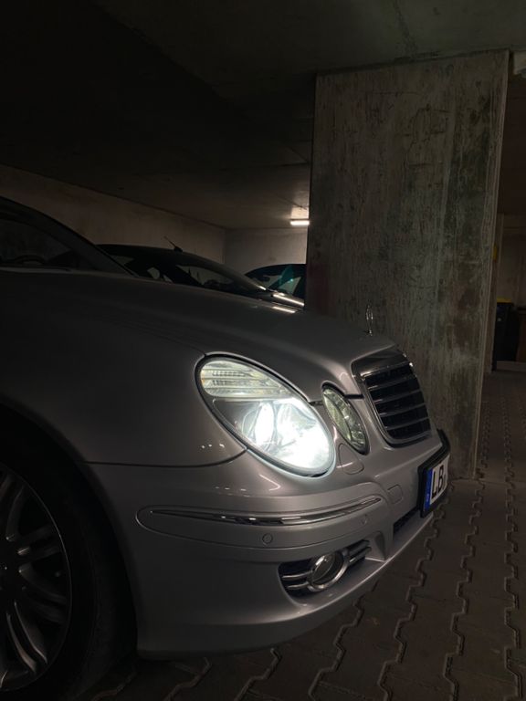 Bild des Angebotes Mercedes-Benz E 350 CGI VOLL*GARAGENAUTO*8x*VIEL NEU