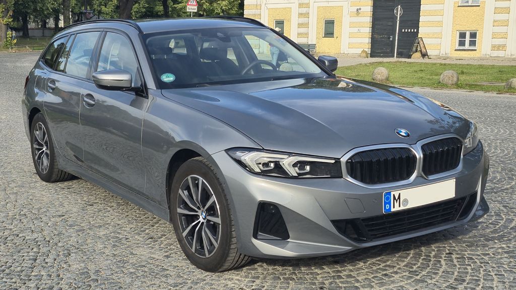 Bild des Angebotes BMW 318i Touring Auto 1.Hd AHK HiFi DAB