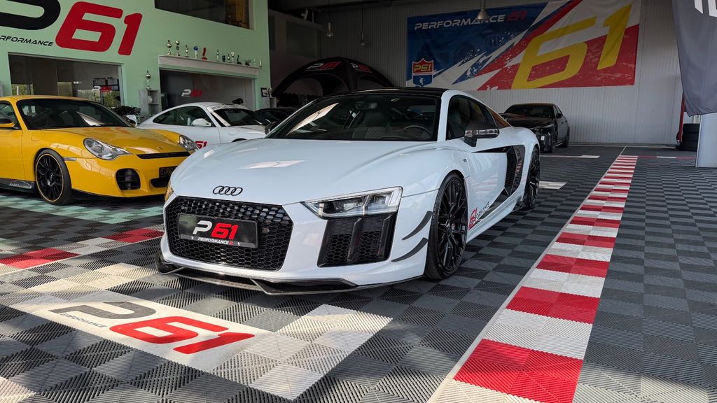 Bild des Angebotes Audi R8 Coupe quattro plus/ Capristo Anbauteile/