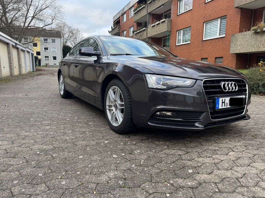 Bild des Angebotes Audi Facelift  A5  S-Line  Packet innen / außen