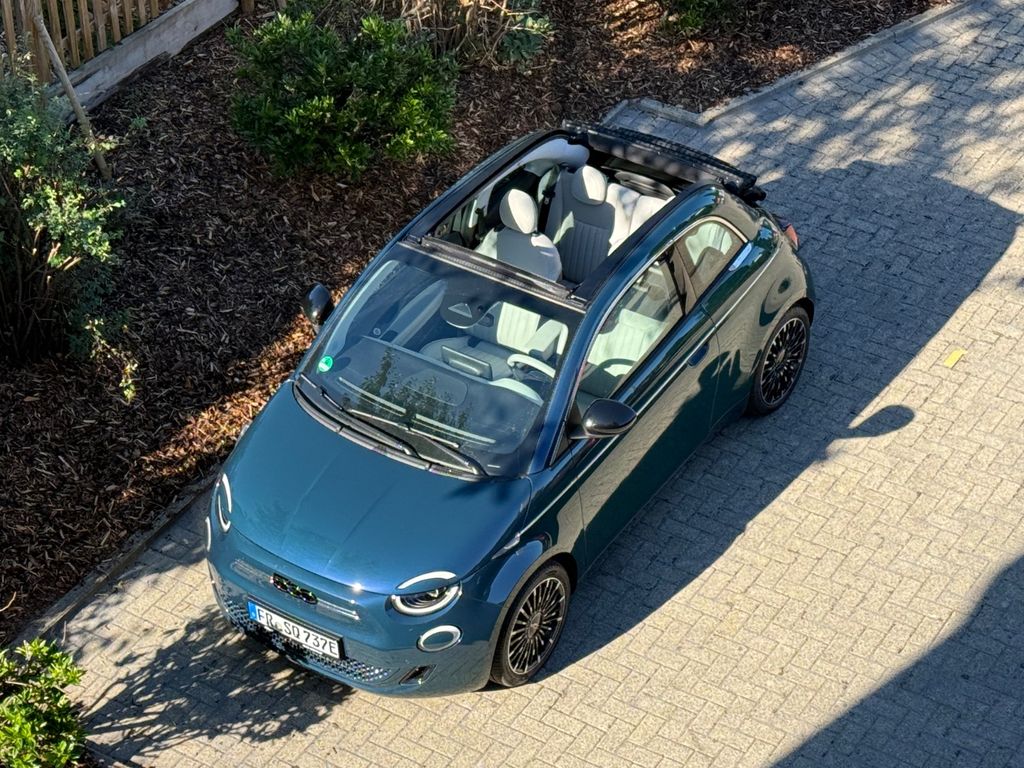 Fiat 500e La Prima Cabrio 42 kWh La Prima