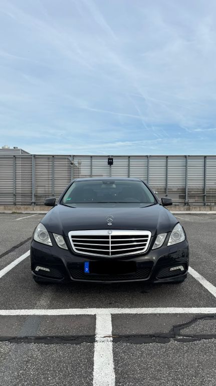 Bild des Angebotes Mercedes-Benz E 200 CDI BlueEFFICIENCY Avantgarde