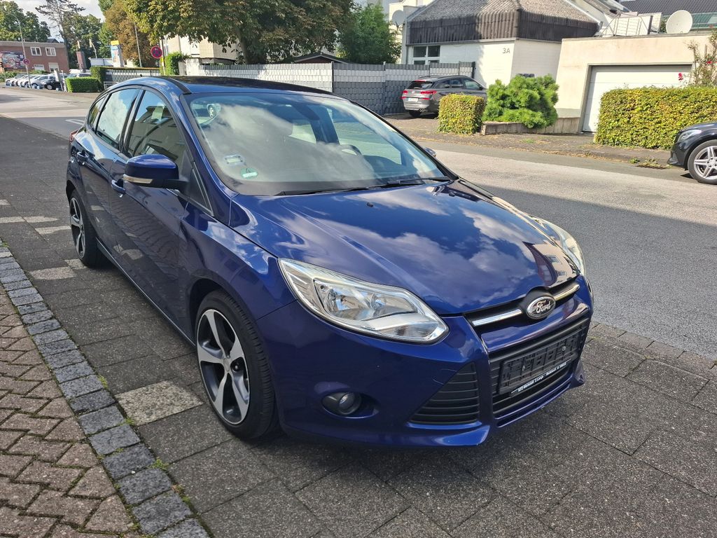 Bild des Angebotes Ford Focus Lim. Sync Edition