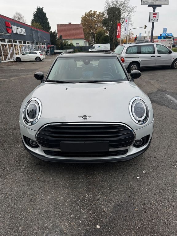 Bild des Angebotes MINI Cooper Clubman Cooper Classic Trim Automatik...