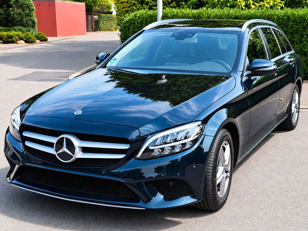 Bild des Angebotes Mercedes-Benz C 200 d T Autom. -smaragdgrün met. LED, Nav, AHK