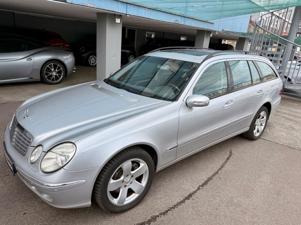 Bild des Angebotes Mercedes-Benz E 500 T*LEDER*S.DACH*HARMAN*XENON*COMMAND*1.HAND
