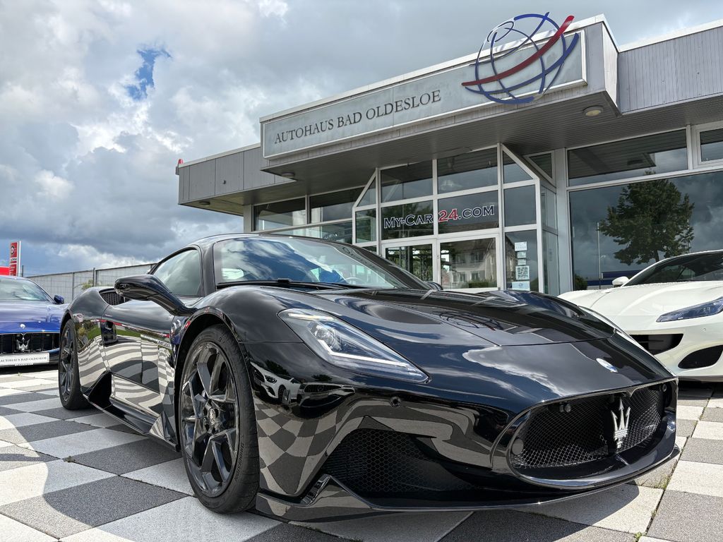 Bild des Angebotes Maserati MC20 Carbon Macro Twill Trim +Lifter