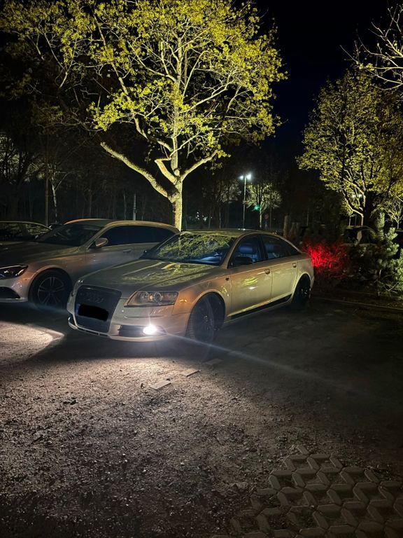 Audi A6 2.4 S-Line
