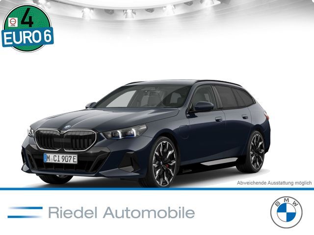 Bild des Angebotes BMW 550e xDrive Touring M Sportpaket Klimaaut. AHK