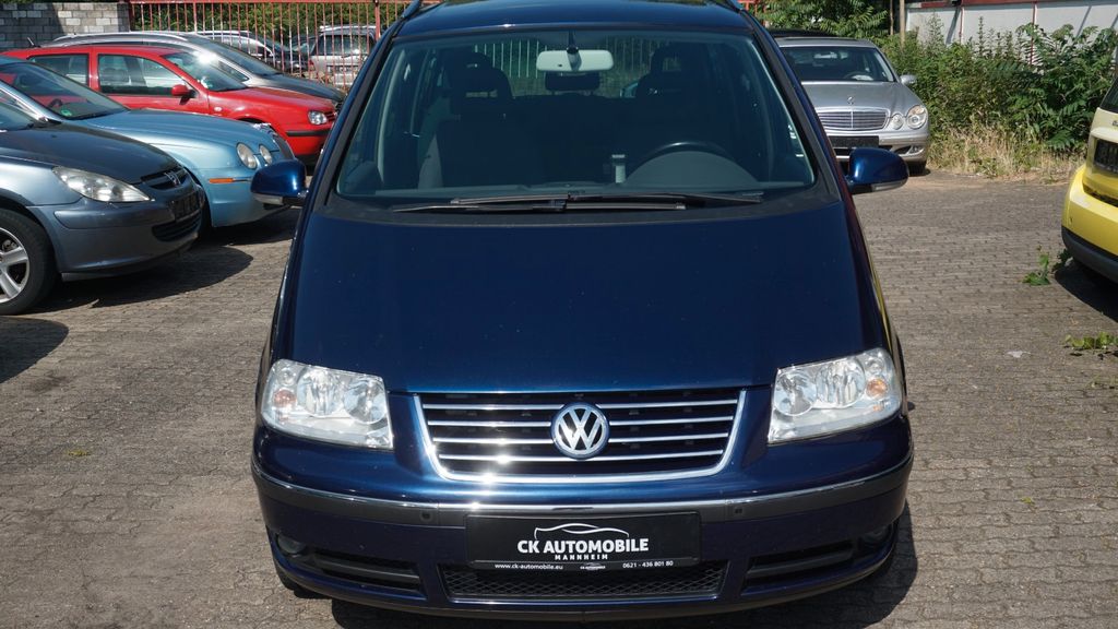 Bild des Angebotes Volkswagen Sharan 1.9TDI Trendline AUTOMATIK*NAVI*SHZ*PDC!!