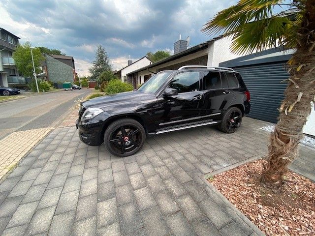 Bild des Angebotes Mercedes-Benz GLK 350 CDI 4MATIC -Motor ca. 56000KM