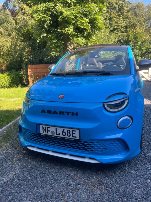 Bild des Angebotes Abarth 500C Cabrio Scorpionissima 42 kWh -
