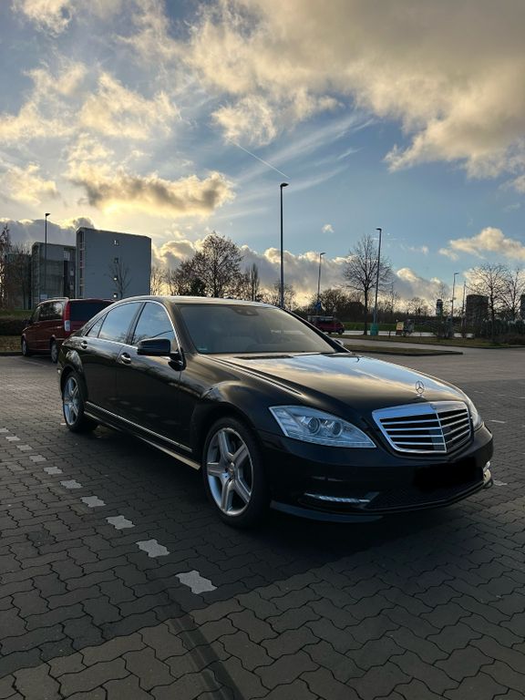 Bild des Angebotes Mercedes-Benz S 500 | W221 | V8 | 2. Hand | Top gepflegt |