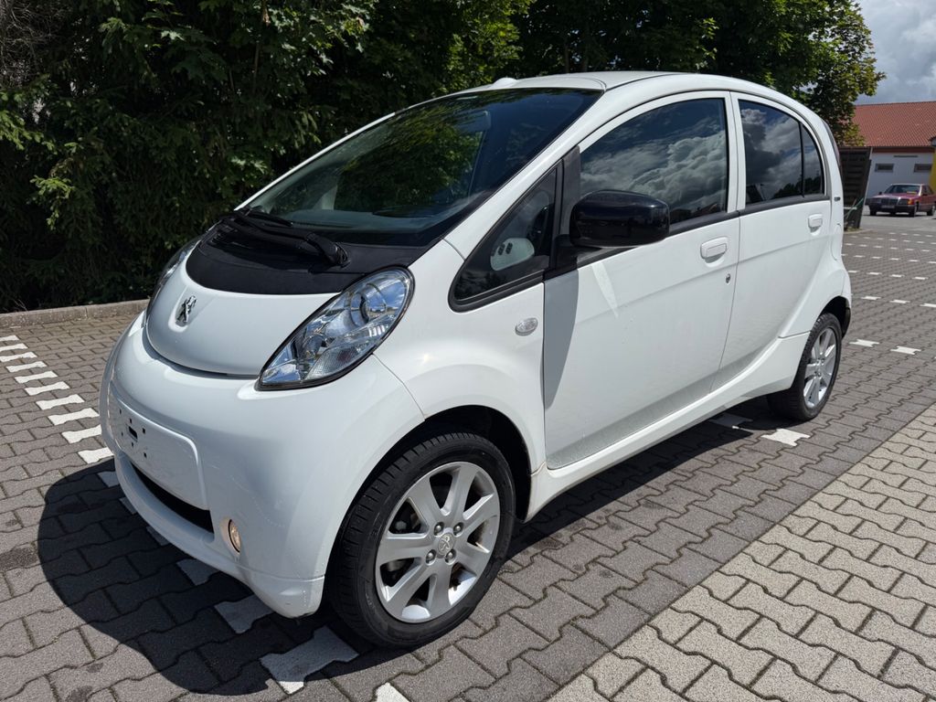 Peugeot iOn
