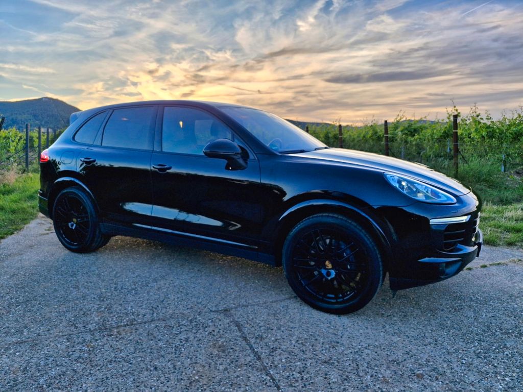 Bild des Angebotes Porsche Cayenne *Platinum Edition*APPROVED*PANO*LUFT