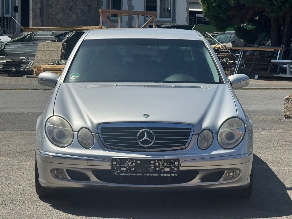 Bild des Angebotes Mercedes-Benz E 240 SEHR GEPFLEGT