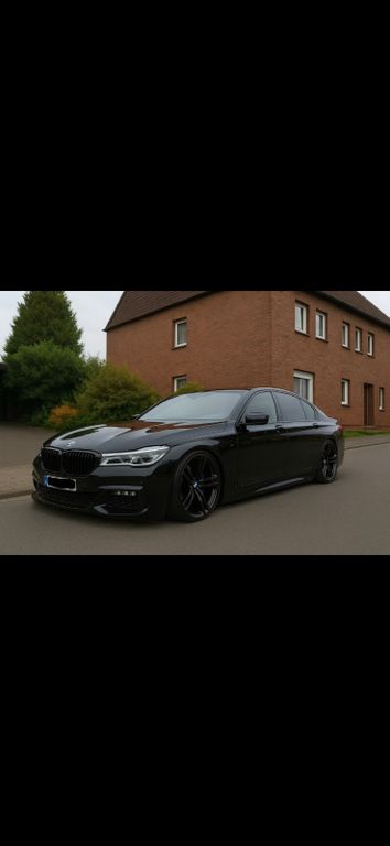 Bild des Angebotes BMW 730d - 4xMassage TV Parfüm Apple CarPlay