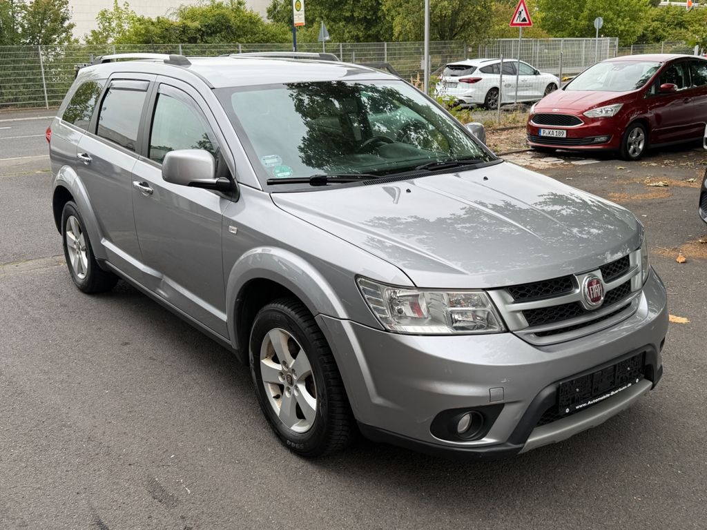 Bild des Angebotes Fiat Freemont Lounge AWD~7sitzer~NAVI~LEDER~EU5~RFK