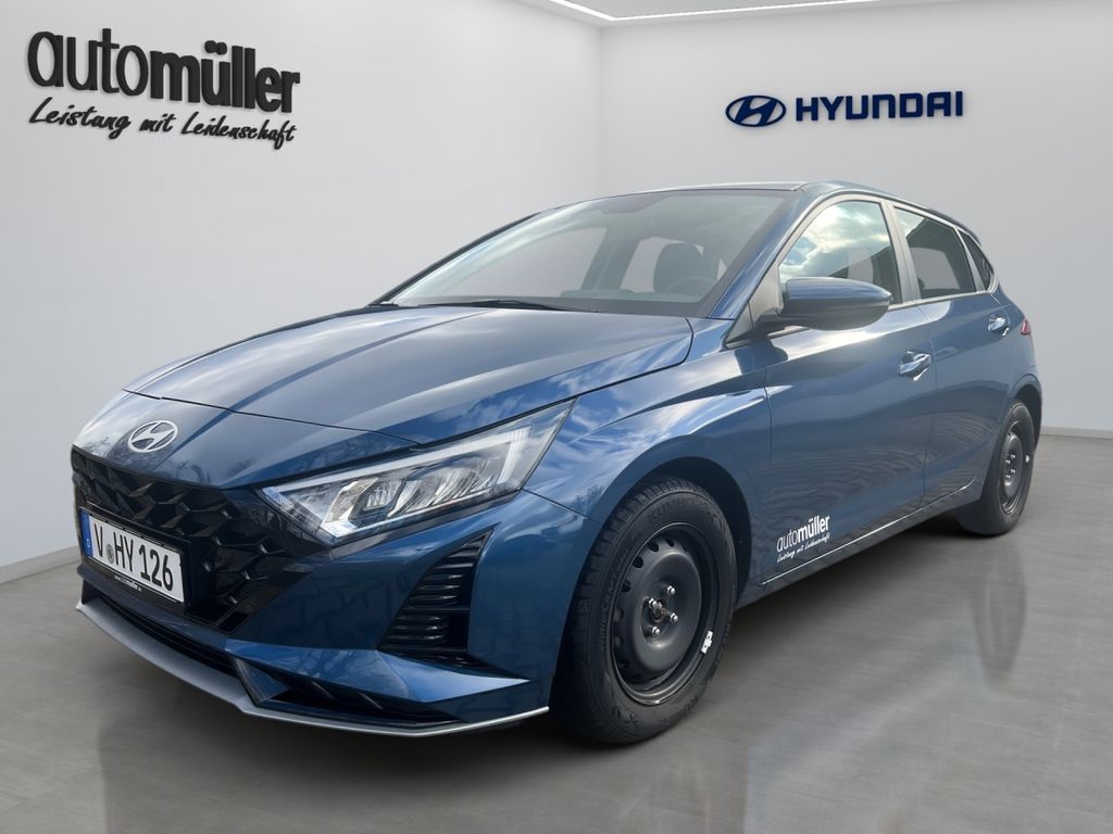 Bild des Angebotes Hyundai i20 TREND AUT Fernlichtass. Kam. LED LM Navi PDC