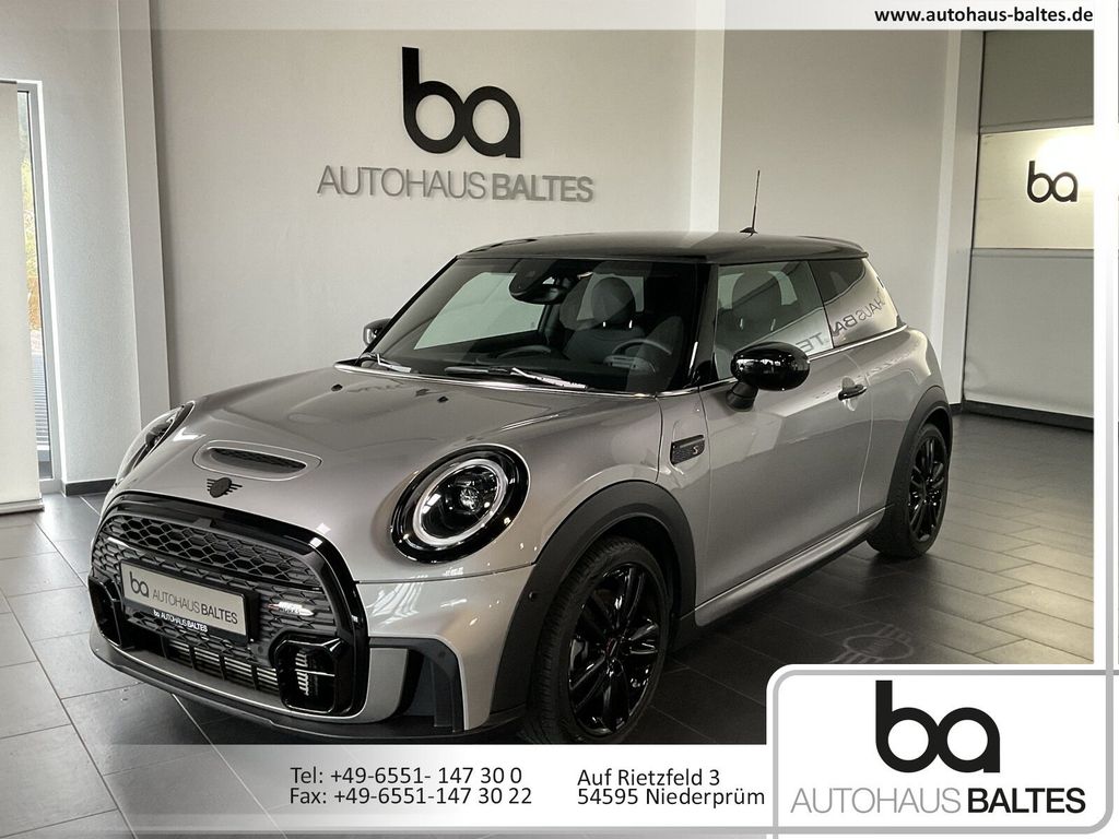 Bild des Angebotes MINI Cooper S JCW Trim Navi/Park/Komfort/Kam/Black/Mu